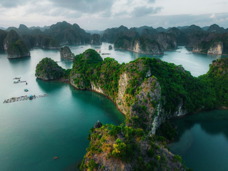 Ha Long Bay