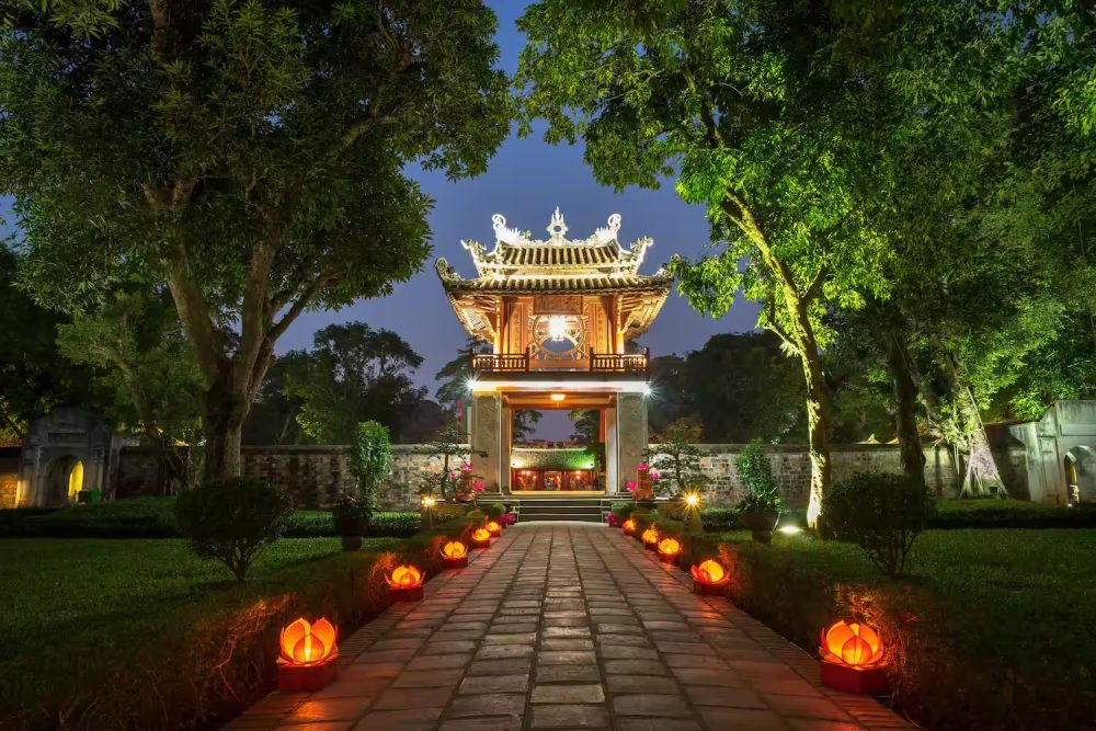 Vietnam Peaks to Bays Tour